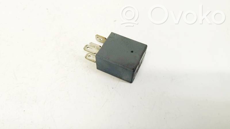 Otros relés   DC12V,PA66GF33,DC12V,PA66GF33