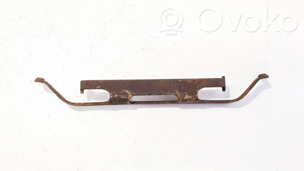 Etujarrusatula   1330,1330