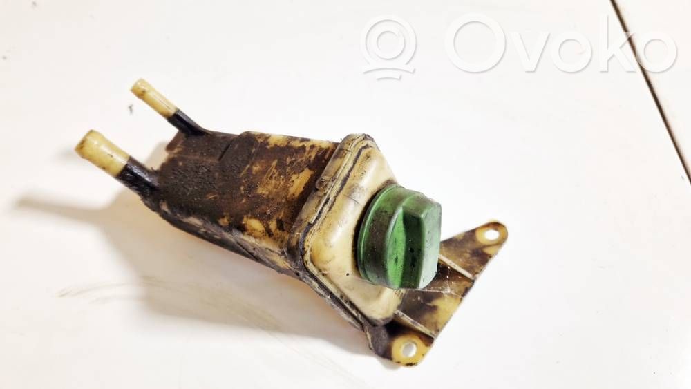Audi A4 S4 B5 8D Serbatoio/vaschetta del liquido del servosterzo 