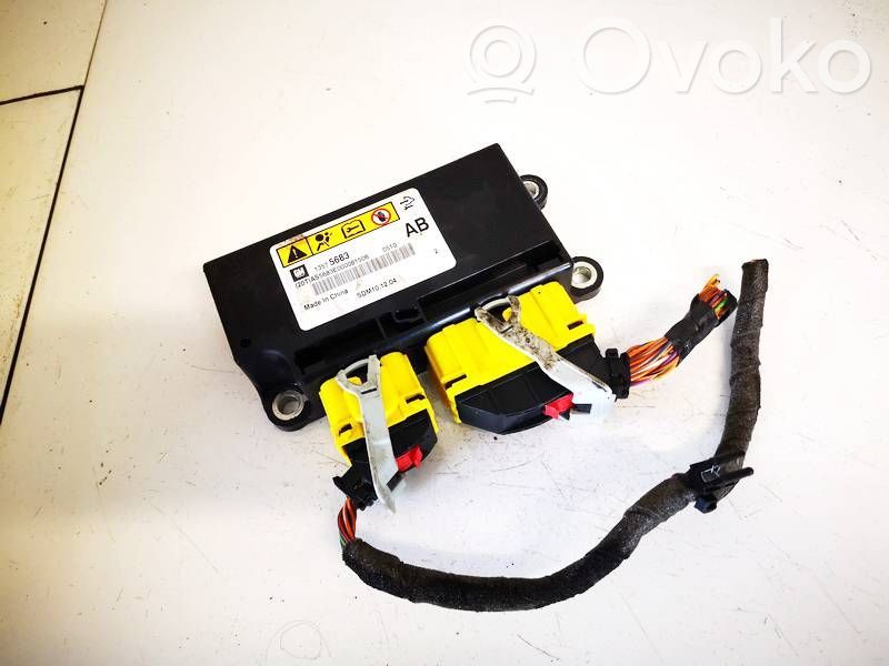 Unidad de control/módulo del Airbag   13575683,13575683