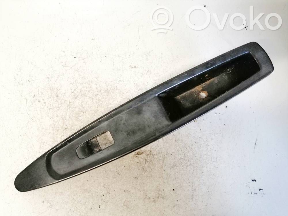 Citroen C4 I Ramka przycisków otwierania szyby drzwi przednich 