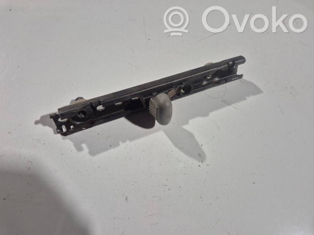 Renault Scenic I Sicherheitsgurt-Einstellschiene