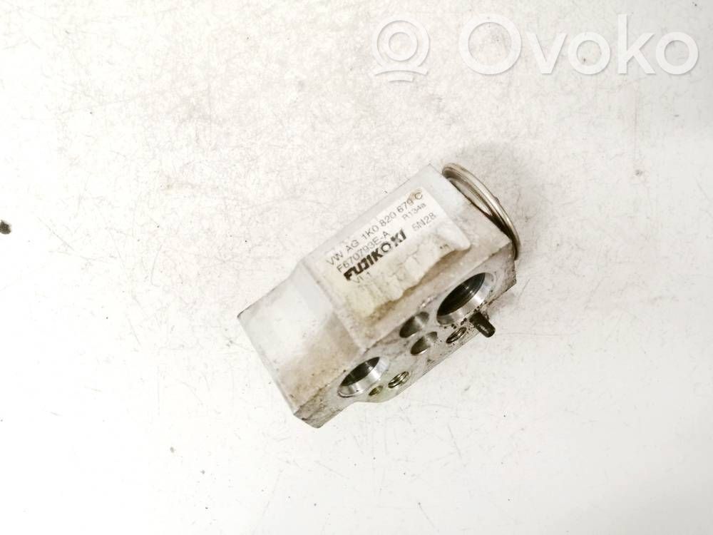 Zawór rozprężny klimatyzacji A/C   1K0820679C,1K2820103F,1K0820679C,1K2820103F