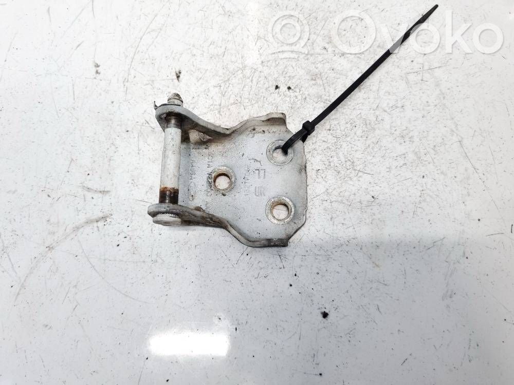 Ford Transit Front door upper hinge 