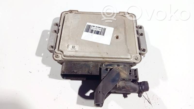Sterownik / Moduł ECU   391032A765,0281013400,1039S26533,13240096,391032A765,391032A765