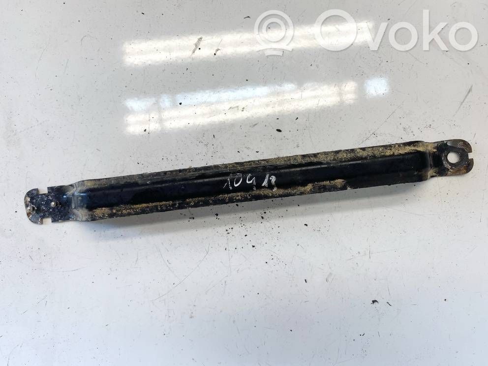 Sangle de réservoir de carburant
