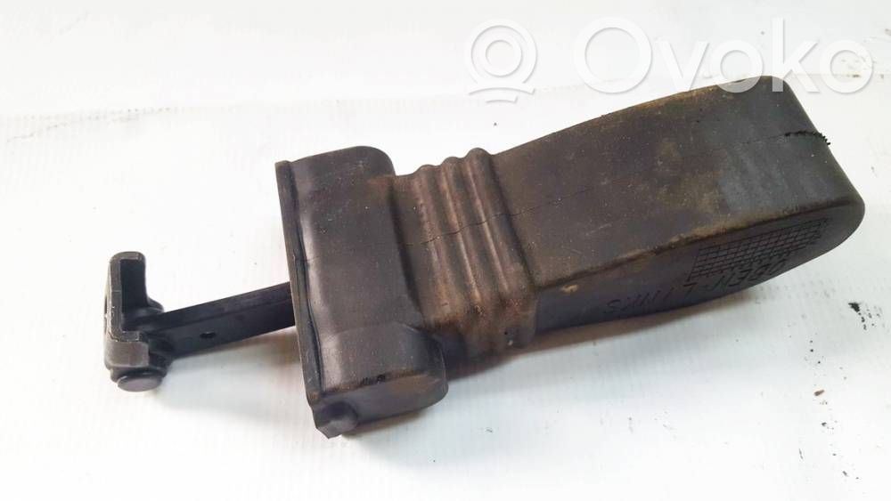 Audi A4 S4 B8 8K Takaoven pidätin 