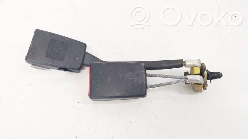 Volkswagen PASSAT B6 Takaistuimen turvavyön solki