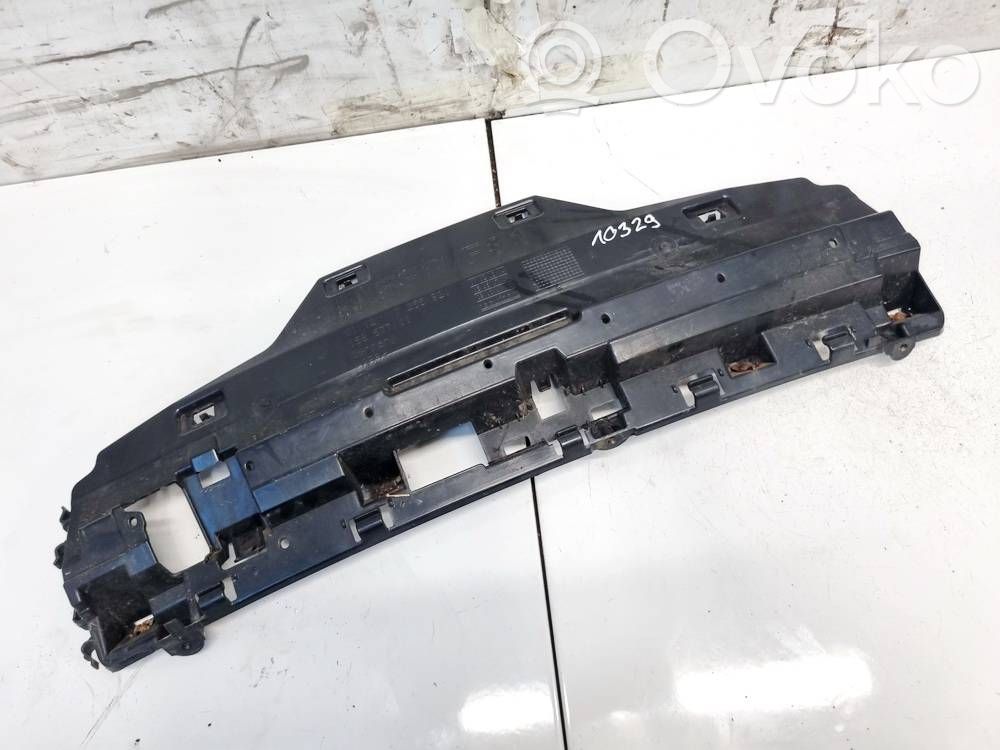 BMW 3 F30 F35 F31 Front bumper mounting bracket 