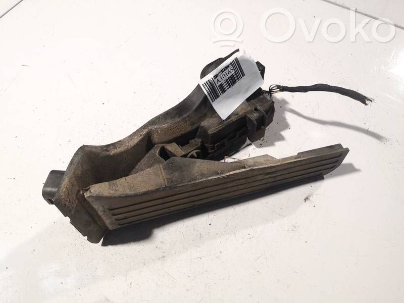 Volkswagen PASSAT B6 Pédale d'accélérateur