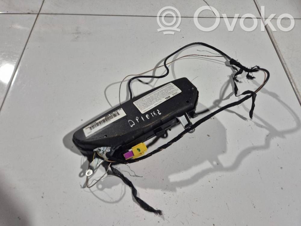 Audi A4 S4 B5 8D Airbag scaun 