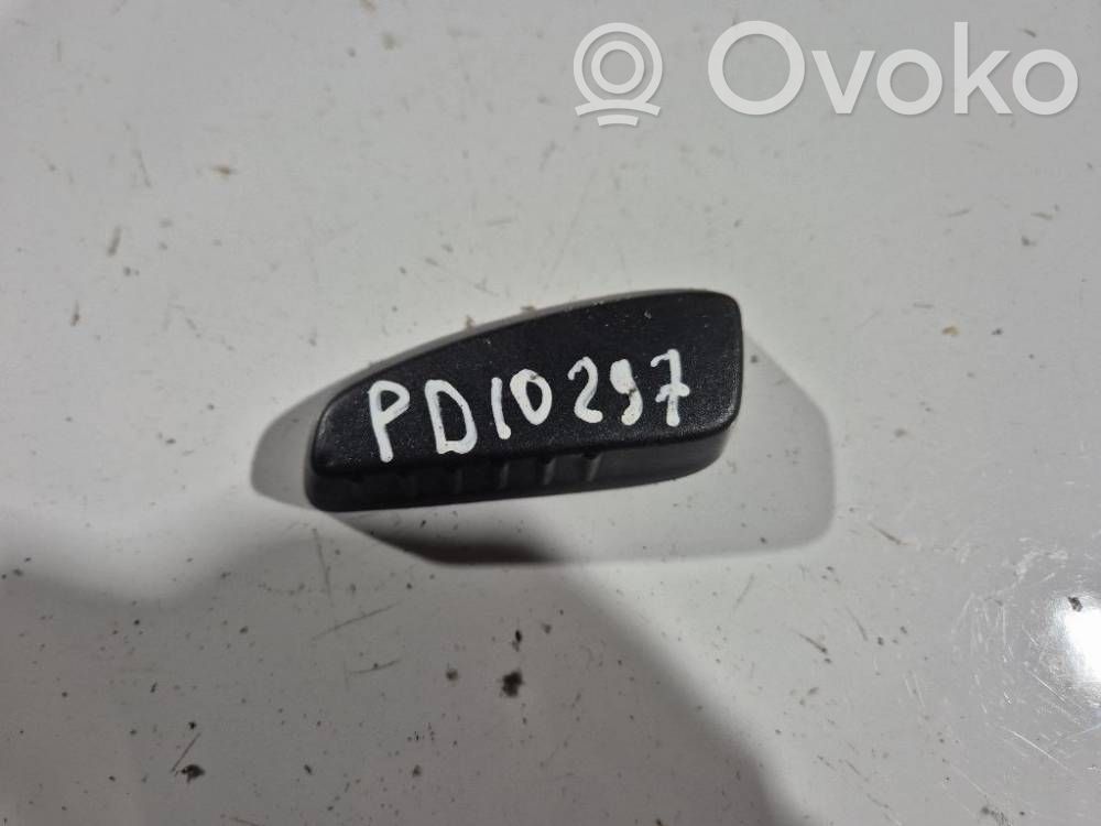 Volkswagen PASSAT B6 Alte piese de interior