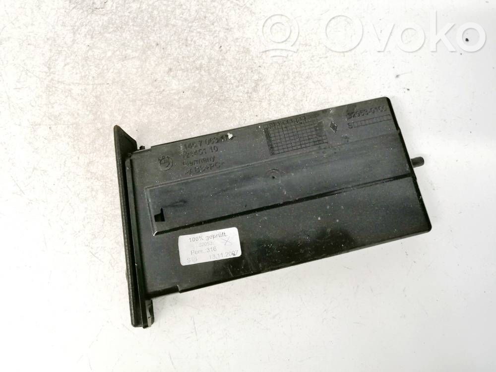BMW 5 E60 E61 Cup holder 
