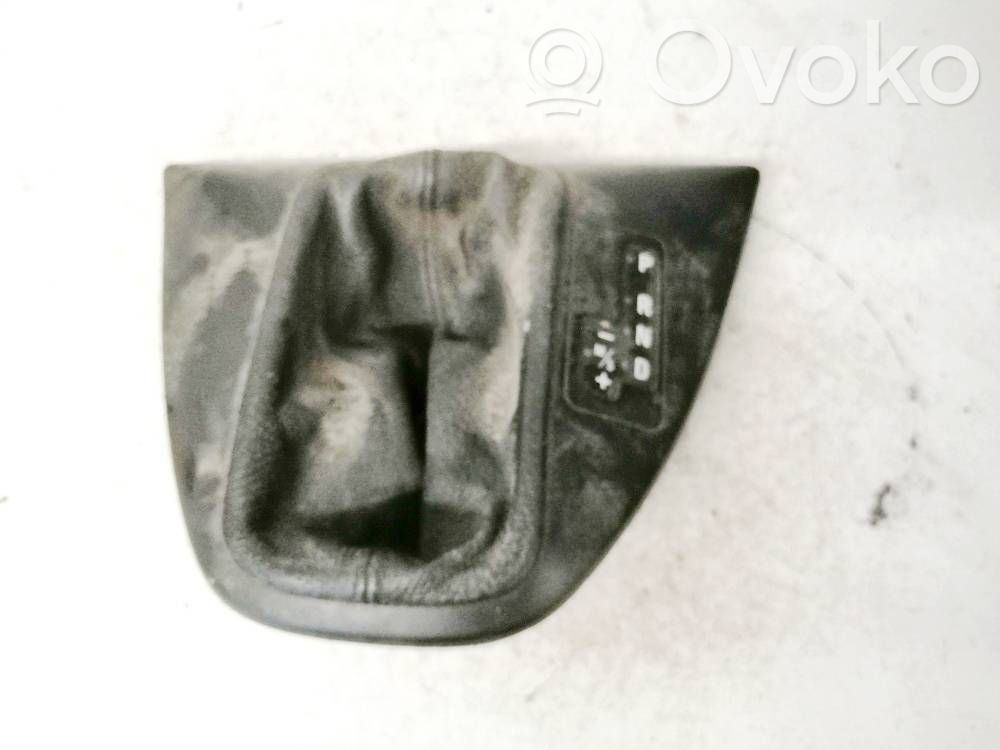 Contour de levier de vitesses   7060446,7060446