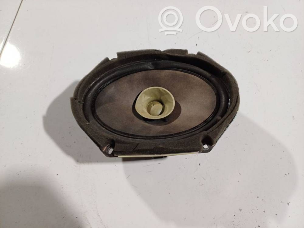 Mazda 3 I Altavoz de la puerta delantera