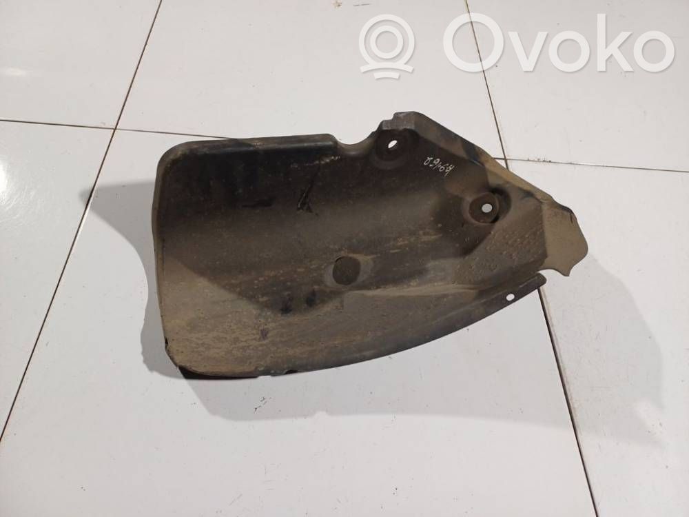 Volkswagen Polo IV 9N3 Nadkole tylne 