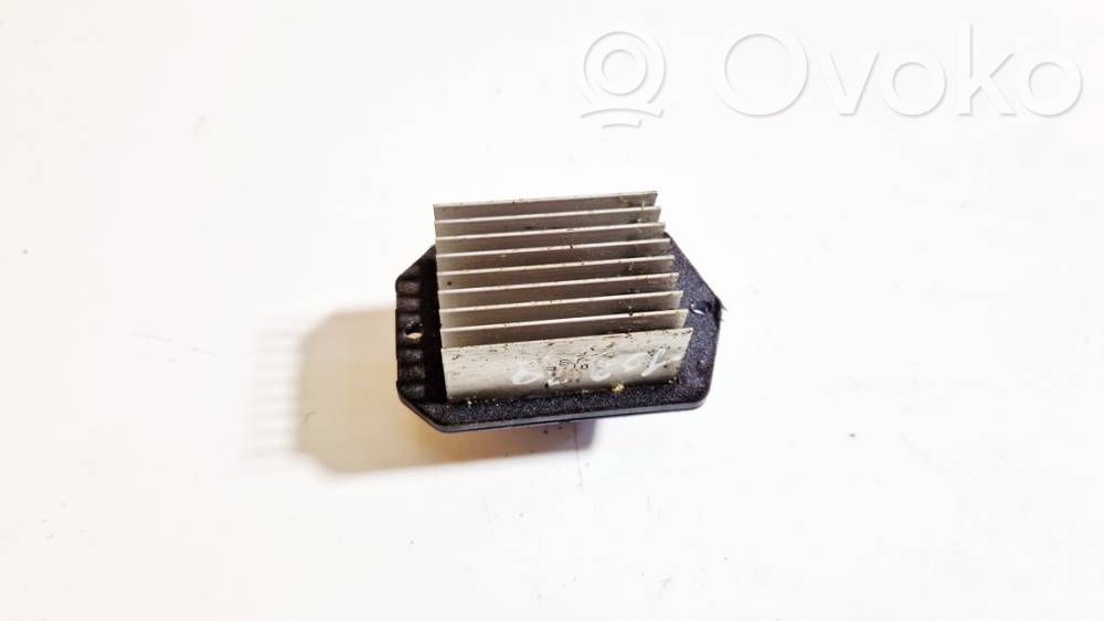 Subaru Legacy Rezystor / Opornik dmuchawy nawiewu 