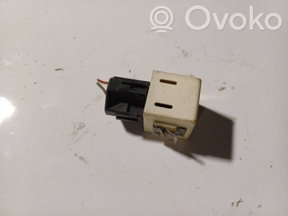 Other relay   95BG15K00A,5AZ53200AV,721F602,72LF002,93AG13150AA,95BG15K00A,95BG15K00A