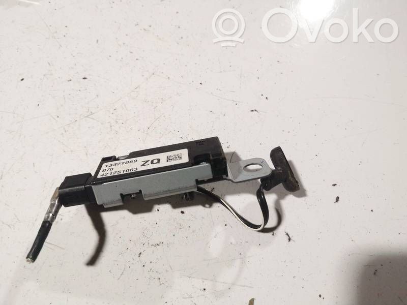 Opel Insignia A Amplificatore