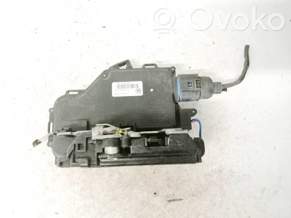 Volkswagen Golf V Serratura portiera posteriore