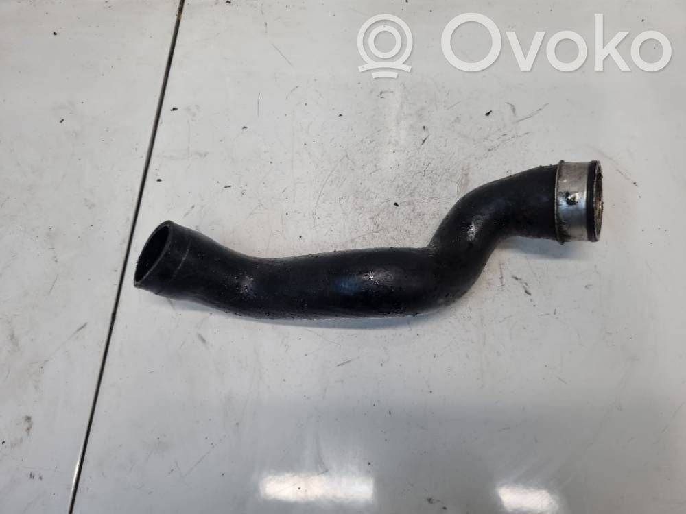 Volkswagen PASSAT B5.5 Tubo flessibile intercooler