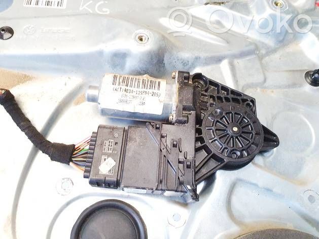Volkswagen PASSAT B5 Motorino alzacristalli della portiera posteriore