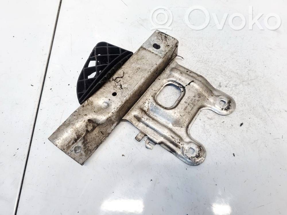BMW 3 F30 F35 F31 Support de montage de pare-chocs avant