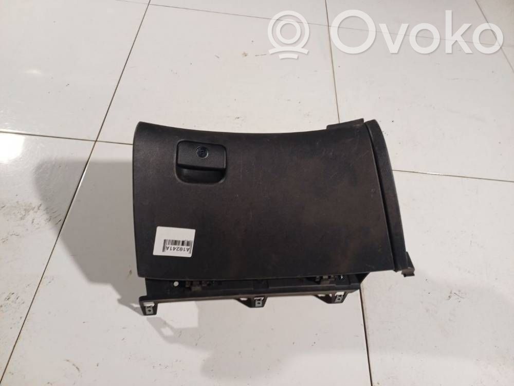 Hyundai i30 Vano portaoggetti