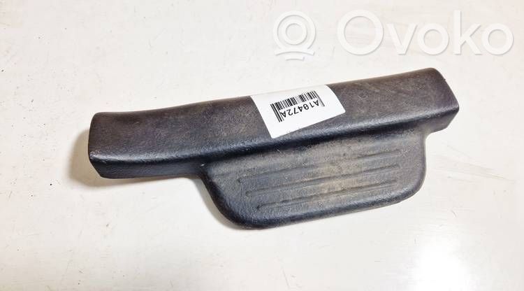 Toyota Yaris Capac prag spate