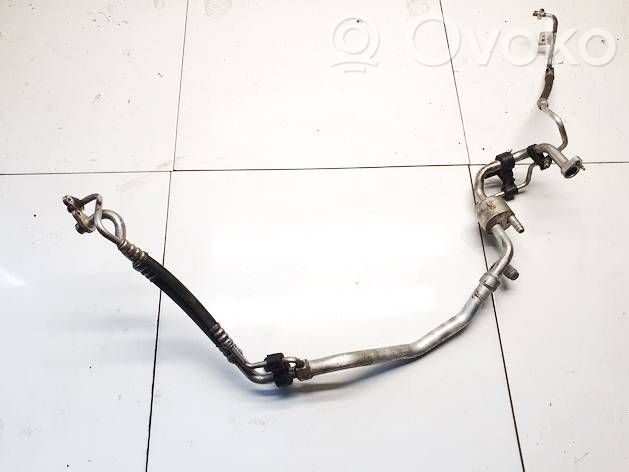 Citroen C4 II Picasso Ilmastointilaitteen putki (A/C) 