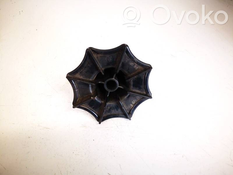 Opel Vectra C Bullone fissaggio ruota di scorta 