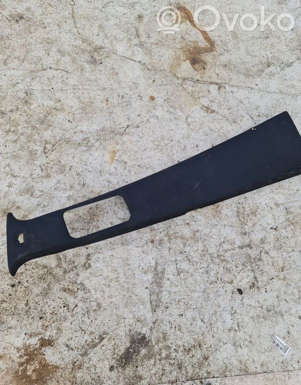 Mercedes-Benz ML W164 Rivestimento montante (B) (superiore)