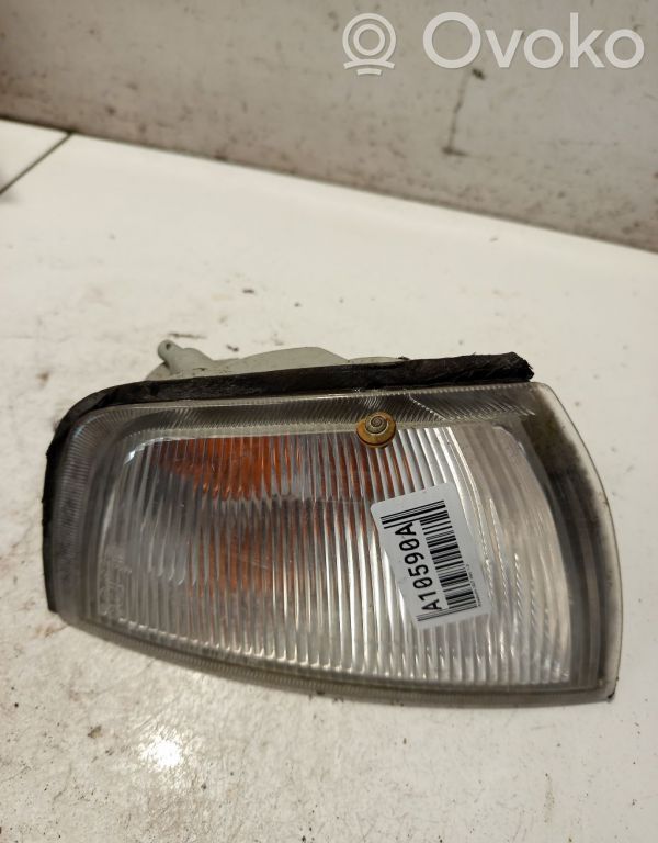 Mitsubishi Colt Semnalizator față 