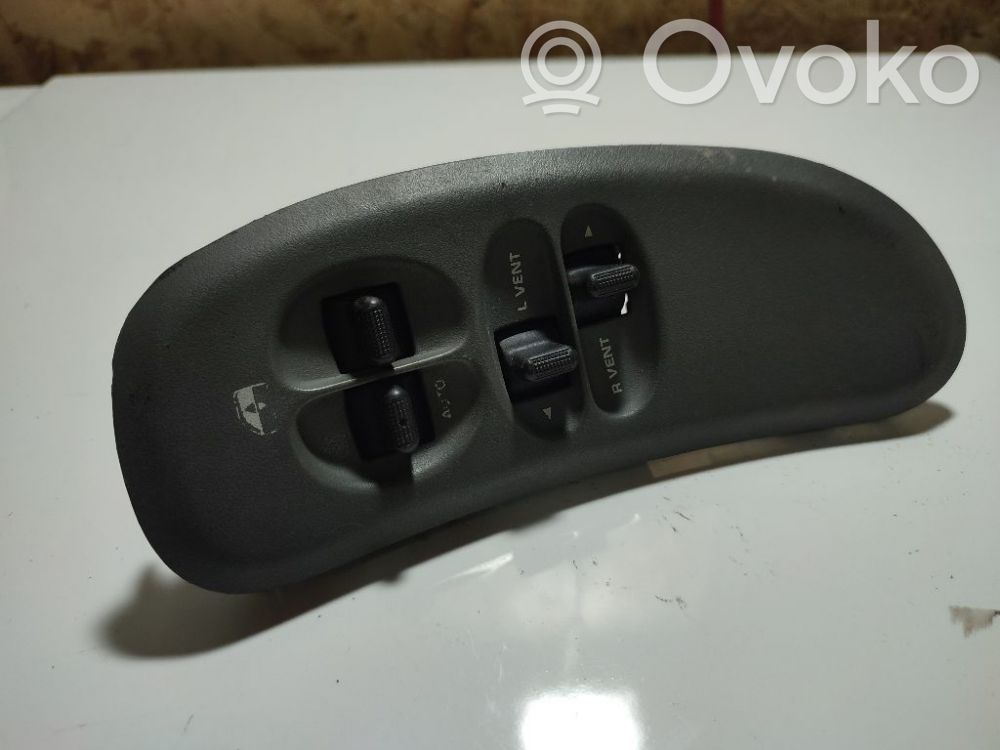 Chrysler Voyager Interruptor del elevalunas eléctrico 