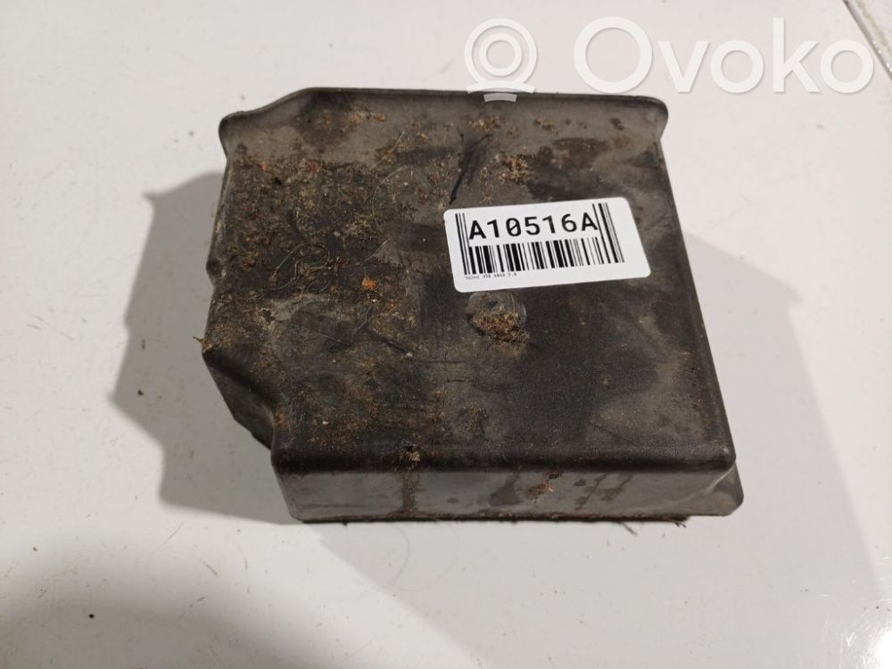 Volvo S70 V70 V70 XC Sulakerasian kansi