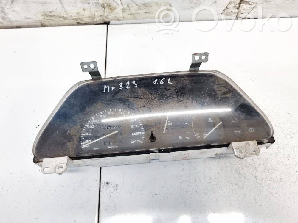 Mazda 323 Speedometer (instrument cluster) 