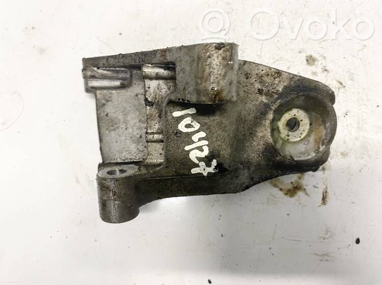 Engine mounting bracket   30680588,30680588