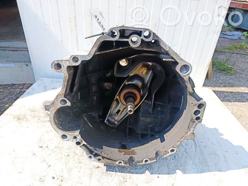 Volkswagen PASSAT B5 Cutie viteze manuală cu 5 trepte 