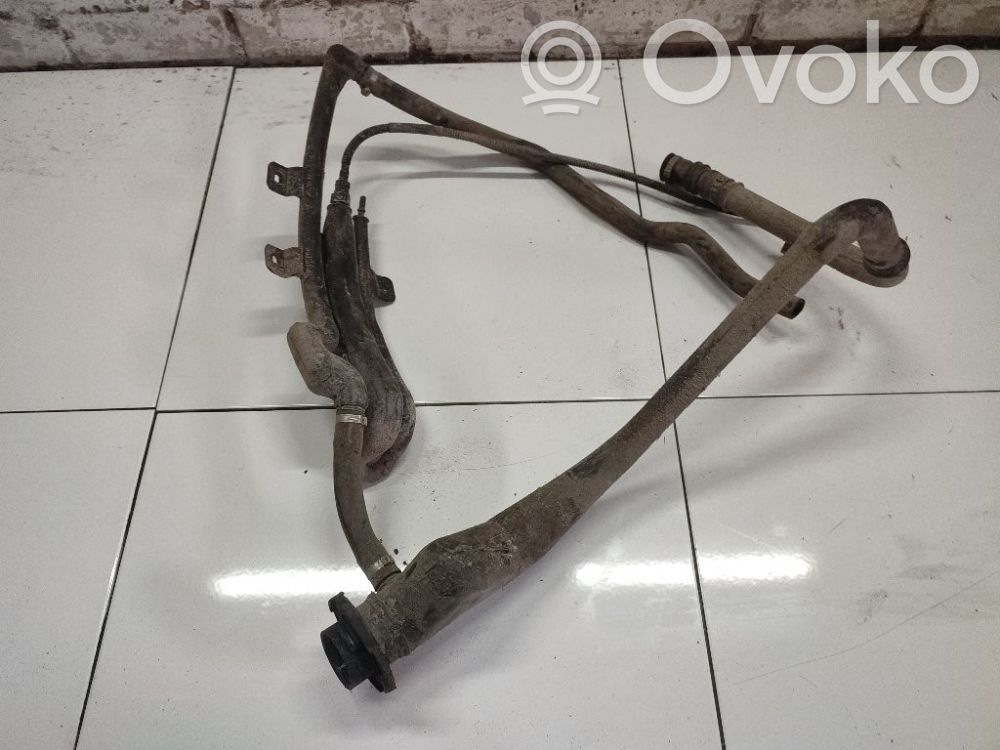 Land Rover Freelander Conductă umplere rezervor combustibil 