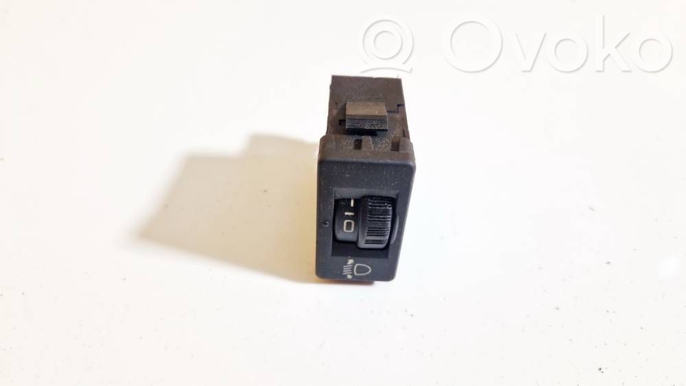 Peugeot 307 Interruttore di regolazione livello altezza dei fari
