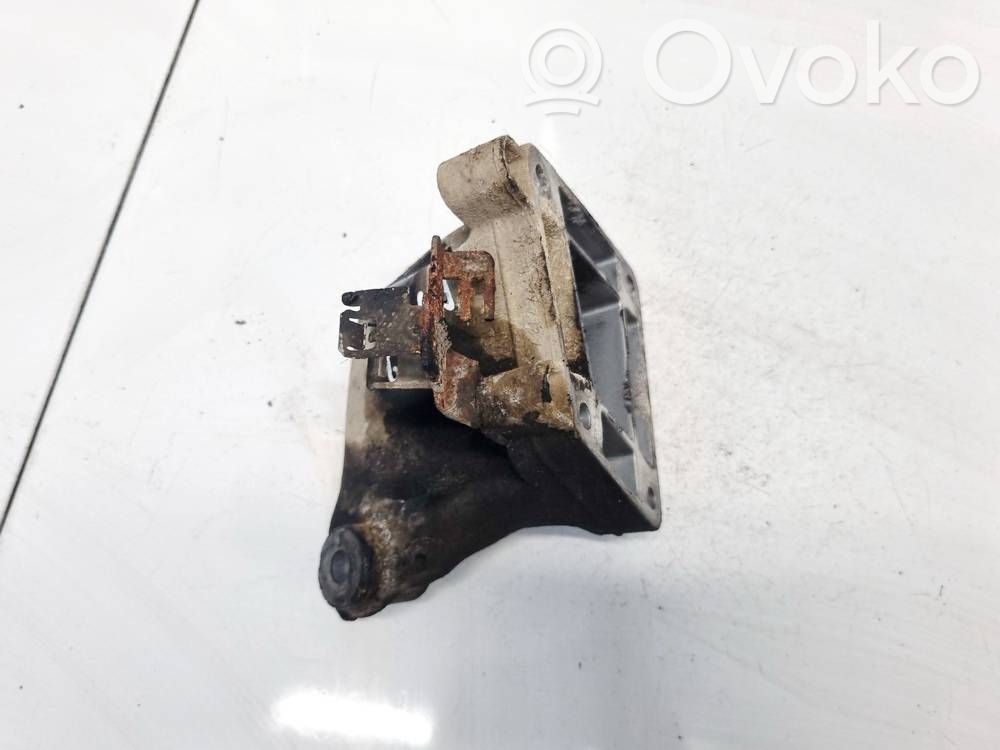 Mercedes-Benz R W251 Suport motor 