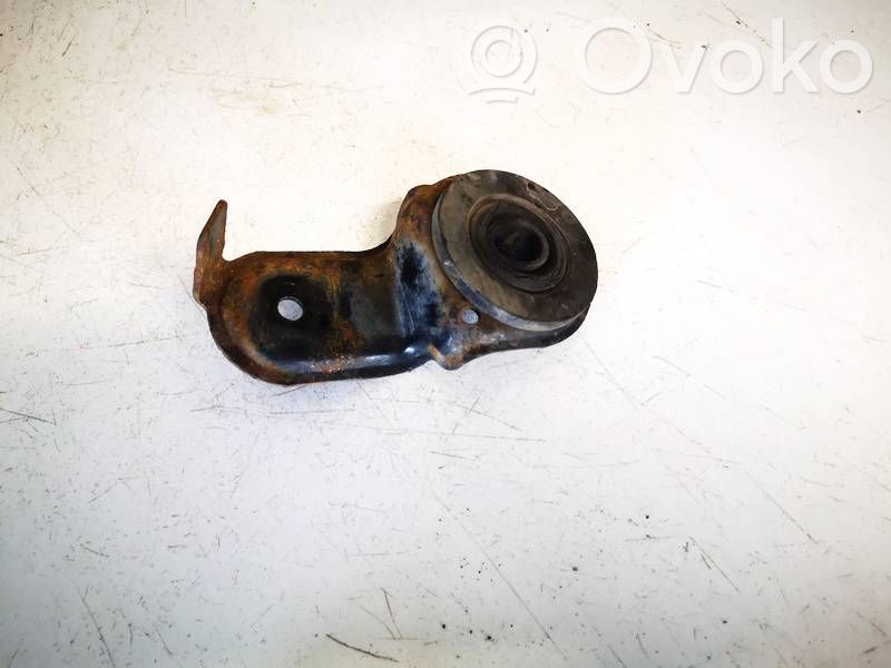 Nissan X-Trail T30 Suport radiator