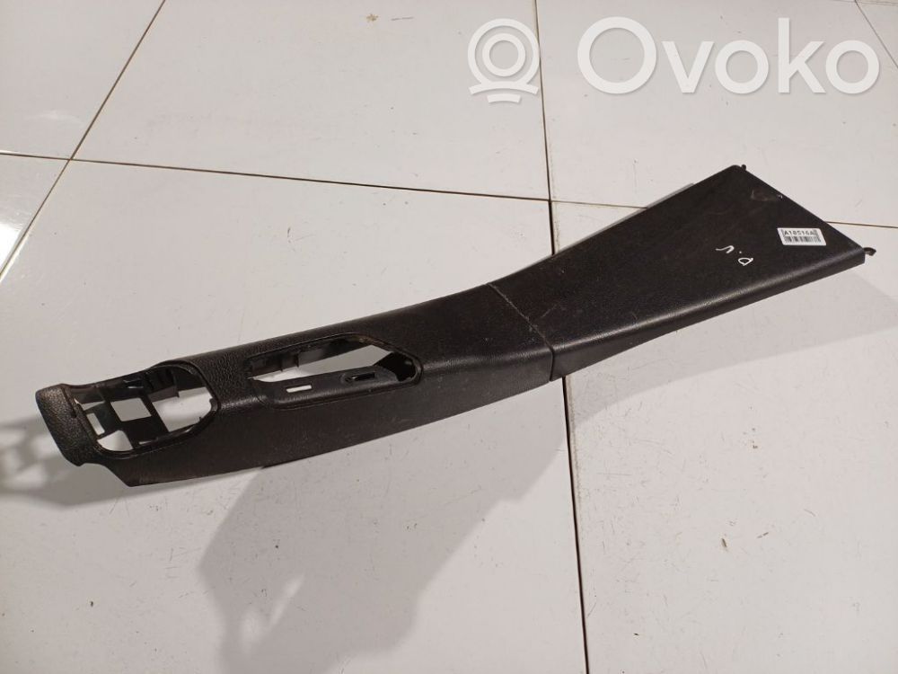 Volvo S70  V70  V70 XC Pilar (B) (superior) 