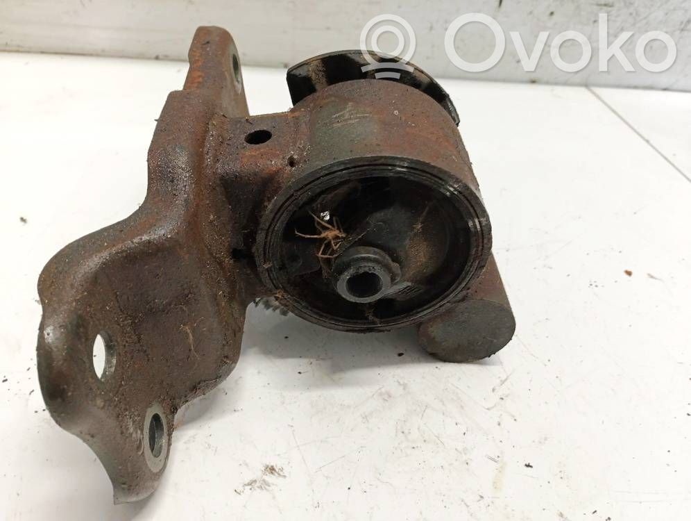 Mitsubishi Colt Engine mount bracket 