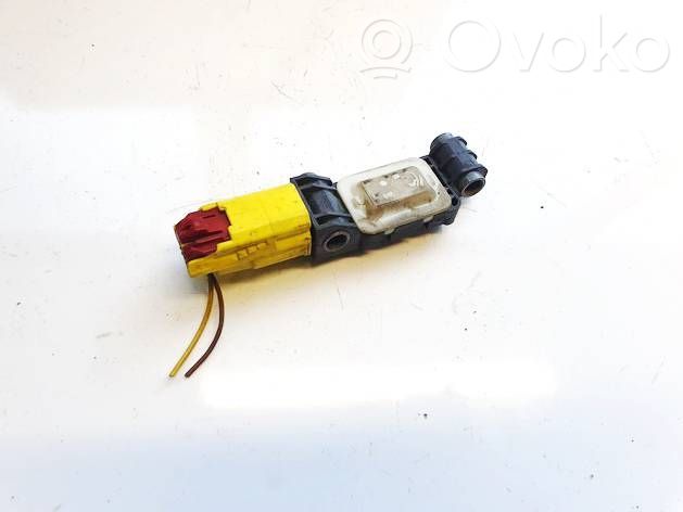 Sensor impacto/accidente para activar Airbag   8J0959651,8J0959651