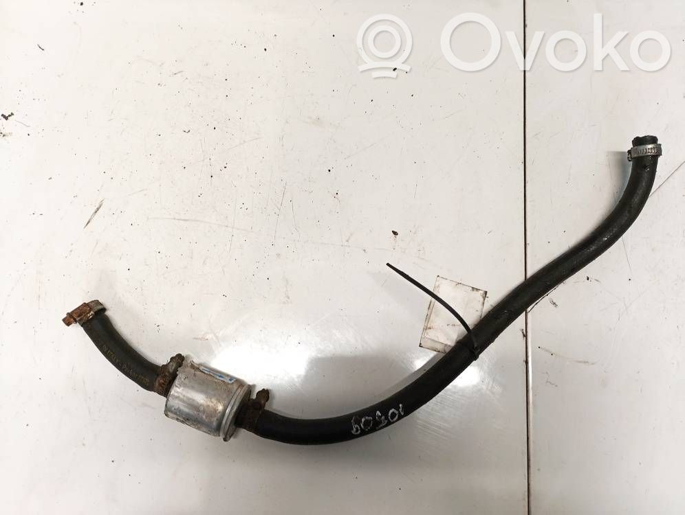 Opel Omega B1 Filtro de combustible 