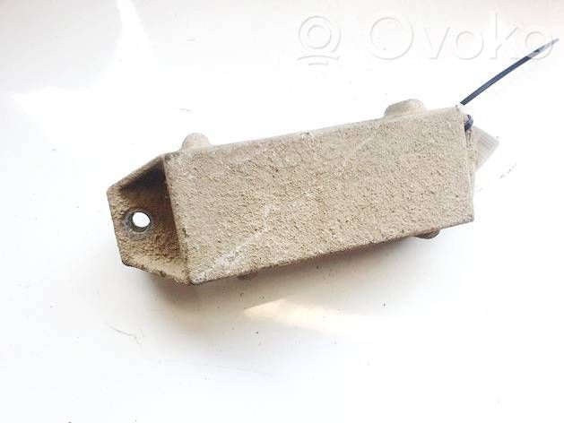 Engine mounting bracket   30714071,S3S0A,30714071,S3S0A