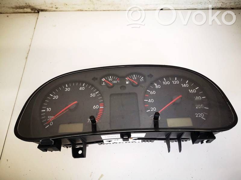 Volkswagen Golf IV Vitezometru (grup de instrumente) 