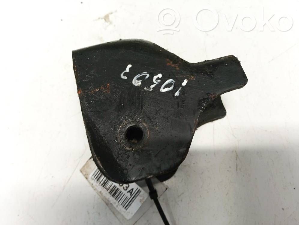 Peugeot 4007 Engine mounting bracket 
