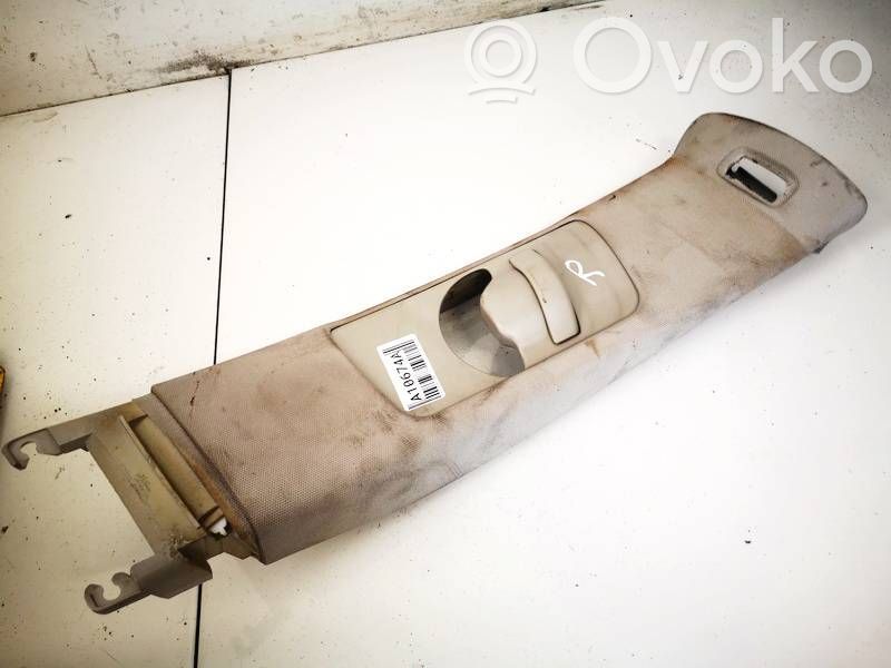 Subaru Outback Pilar (B) (superior) 